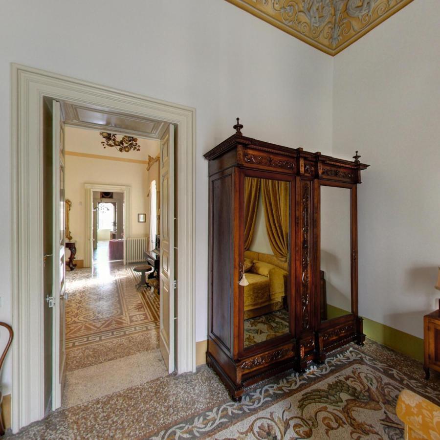Palazzo Pio Apartment Лечче Экстерьер фото