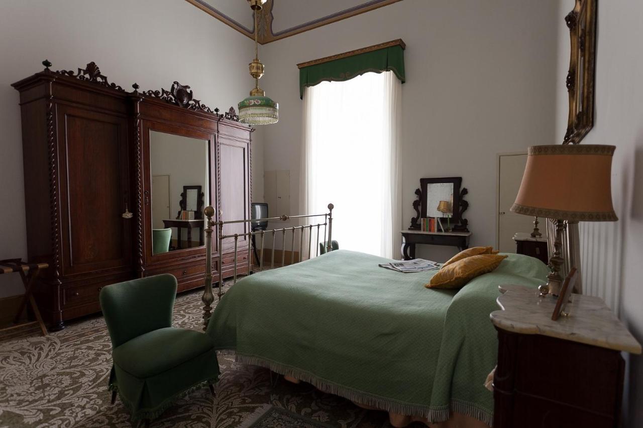 Palazzo Pio Apartment Лечче Экстерьер фото